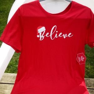 Believe in Santa Red tshirt Size XL (16/18) Holiday Time Christmas Cheer Anytime